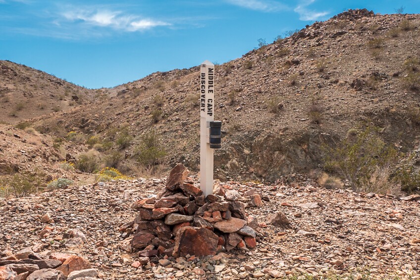 The discovery monument of the Middle Camp claim. | Kim Stringfellow