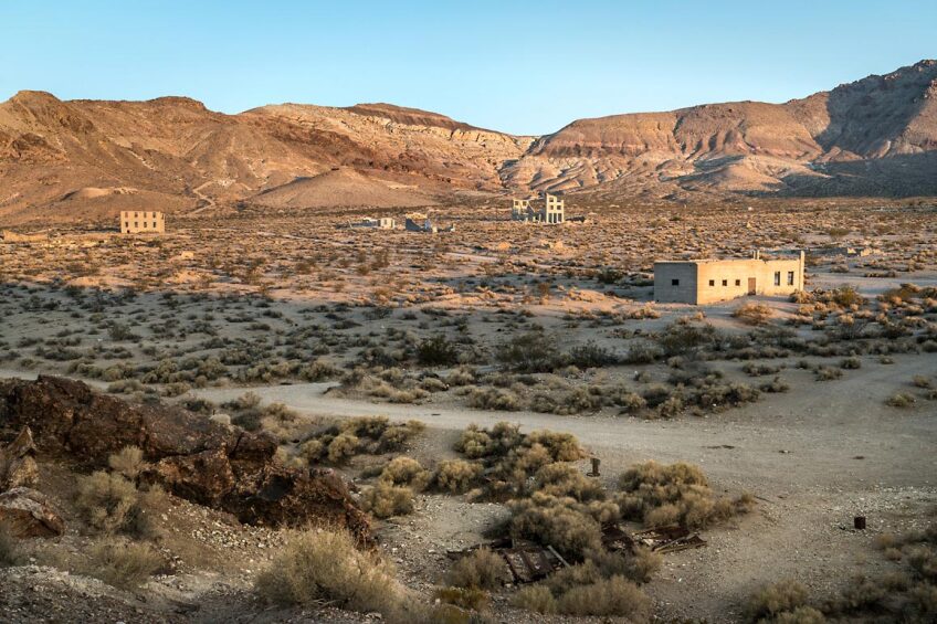 The ruins of Rhyolite at dawn | Kim Stringfellow, August 2018.