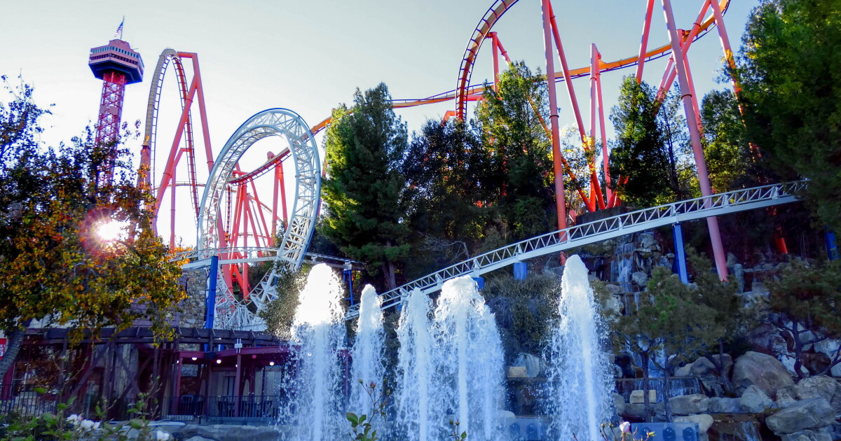 Six Flags Magic Mountain Revolution